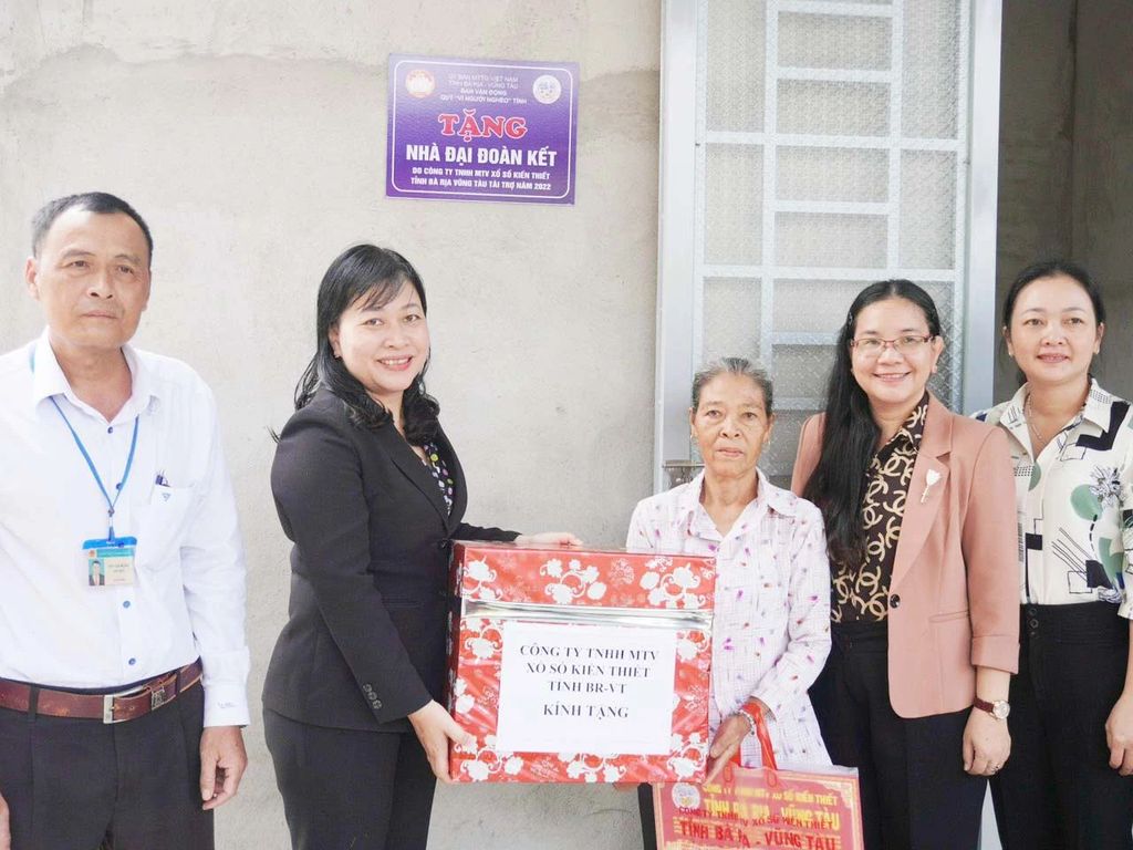 Hành trình 40 năm vì cộng đồng