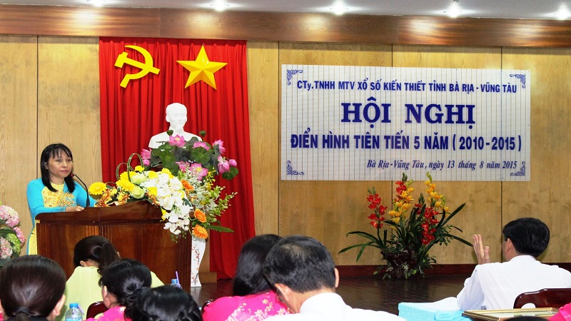 HỘI NGHỊ ĐIỂN HÌNH TIÊN TIẾN 5 NĂM ( 2010 – 2015 ).