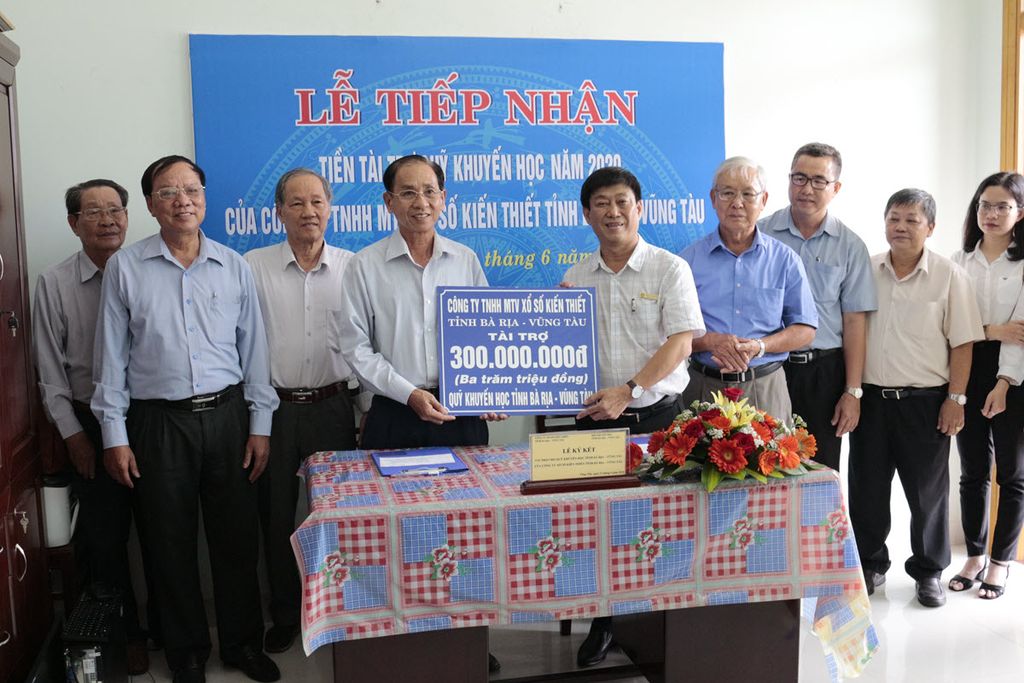 Đóng góp tích cực vào ngân sách địa phương và chăm lo an sinh xã hội