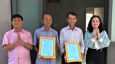 Công ty TNHH MTV Xổ số kiến thiết BR-VT: Trao nhà Đại đoàn kết tại huyện Xuyên Mộc, Châu Đức