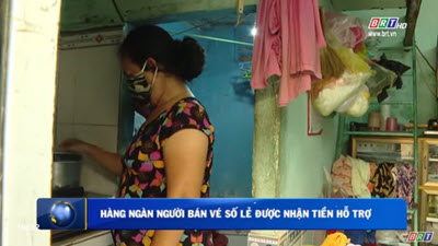 Hàng ngàn người bán vé số lẻ được nhận tiền hỗ trợ